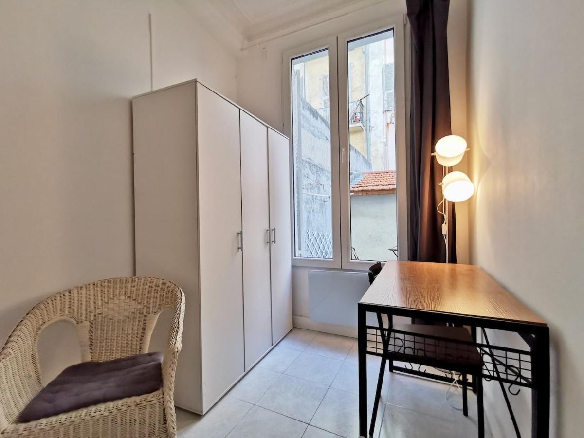 Apartment Le Jardin Clemenceau By Guys *