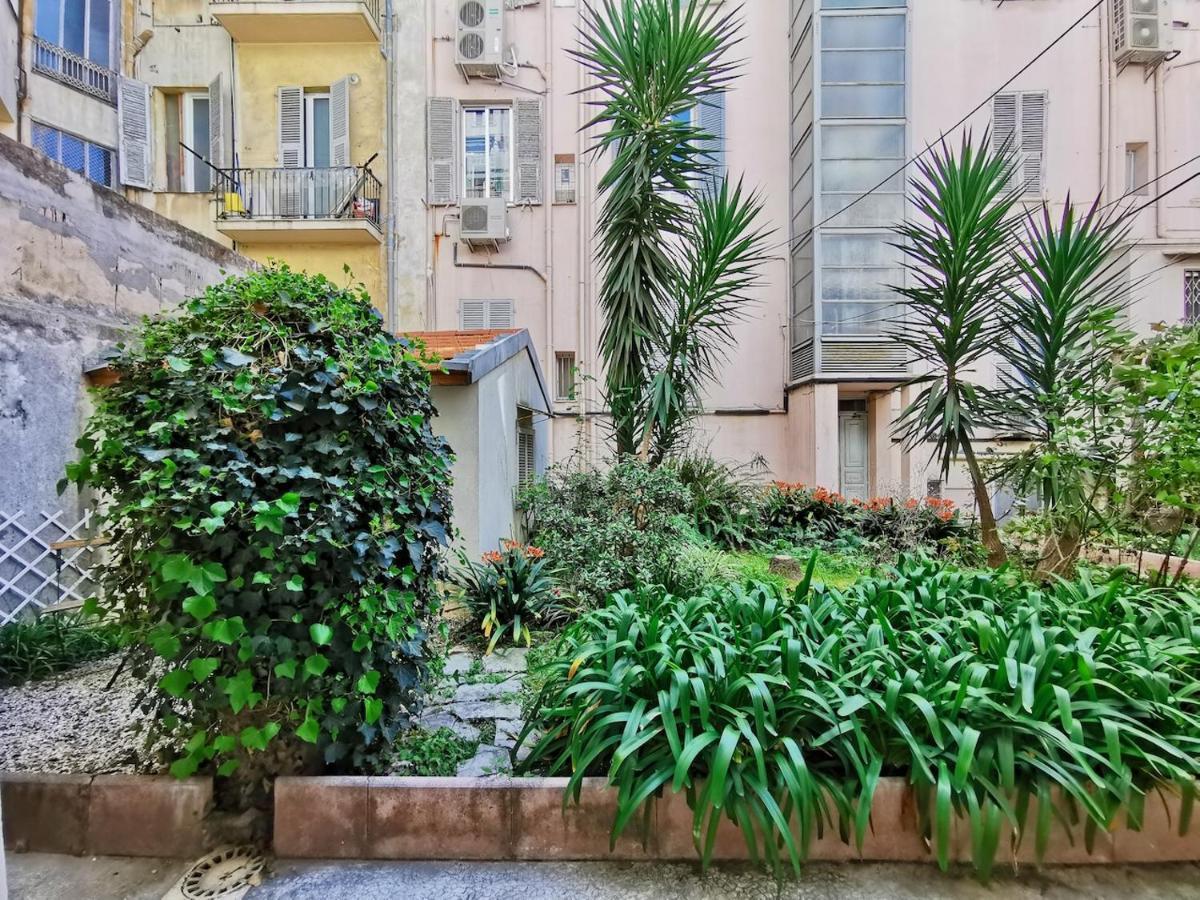 Le Jardin Clemenceau By Guys