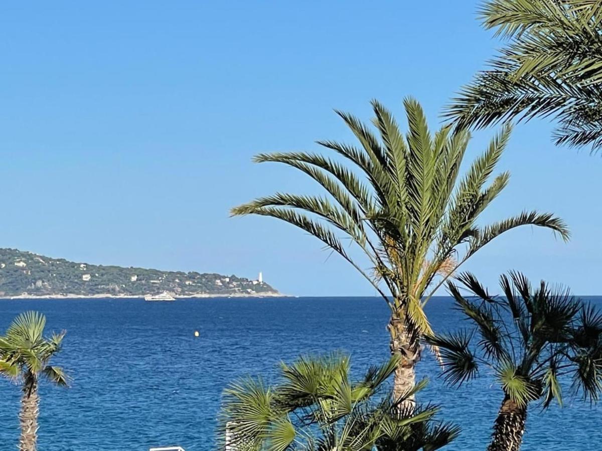 Apparemment A 50M Promenade Des Anglais Carre D'Or