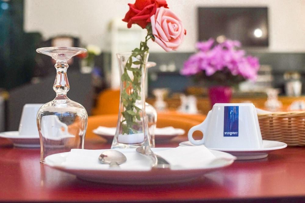 Hotel Little Palace 2*