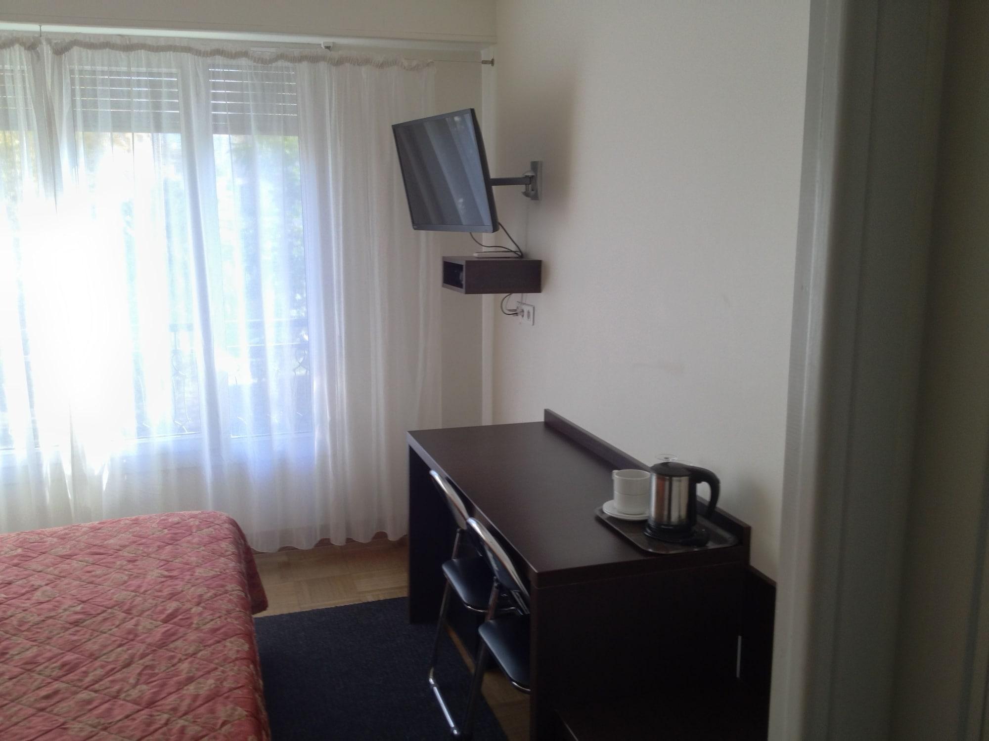 Magnan Hotel 2*