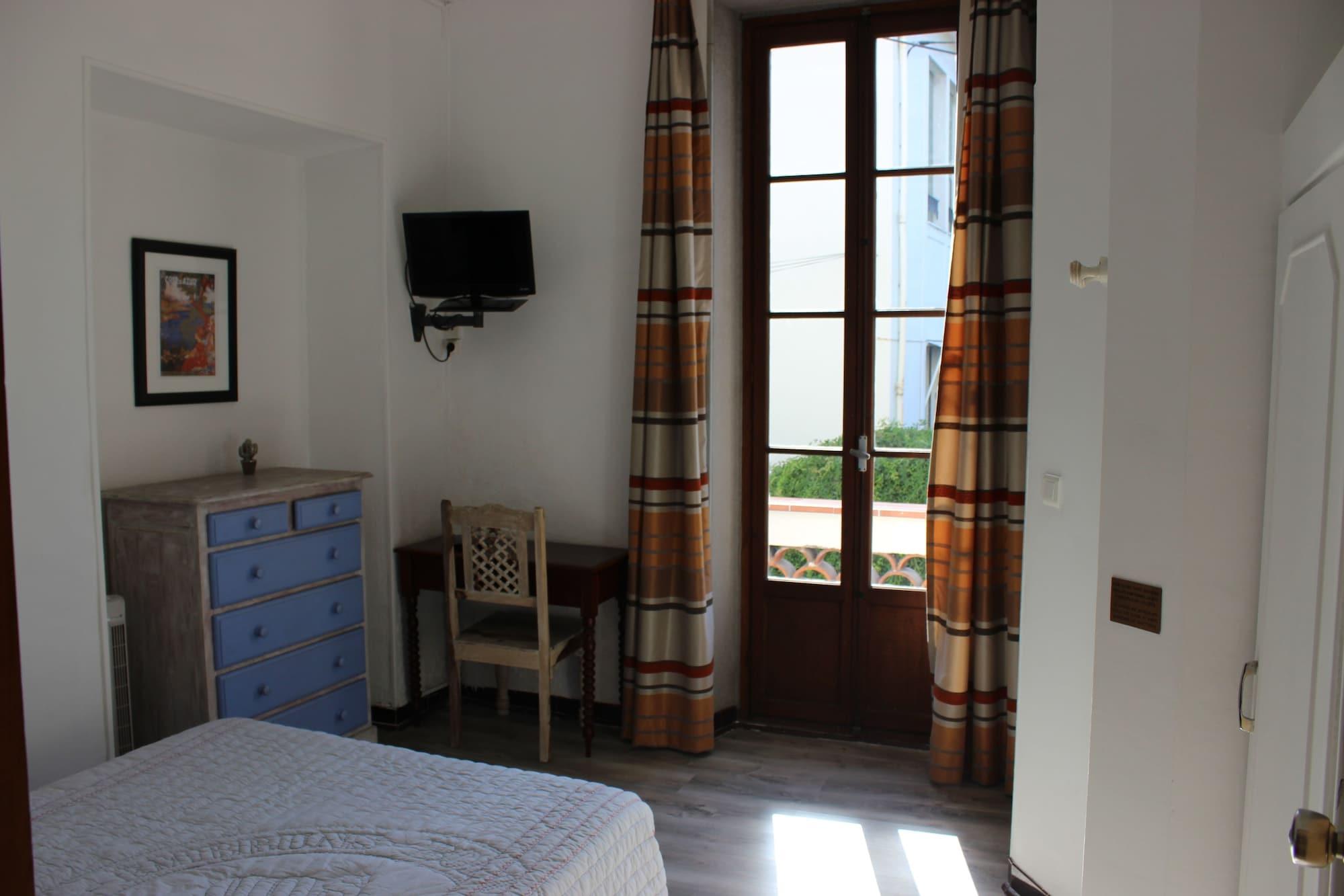 Hotel La Malouine 2*