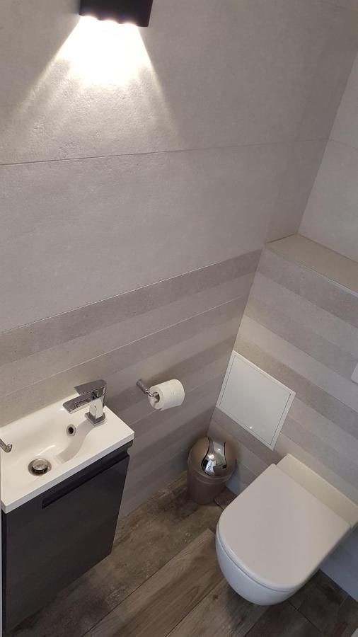 Tres Beau 3 Pieces Spacieux Lumineux Et Climatise Appartement