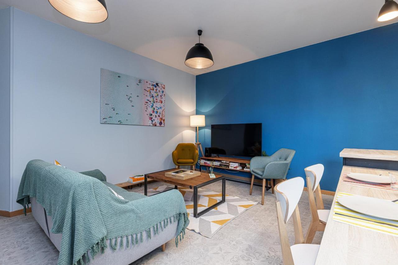 Apartment Large 3 Bdr Center Nice
