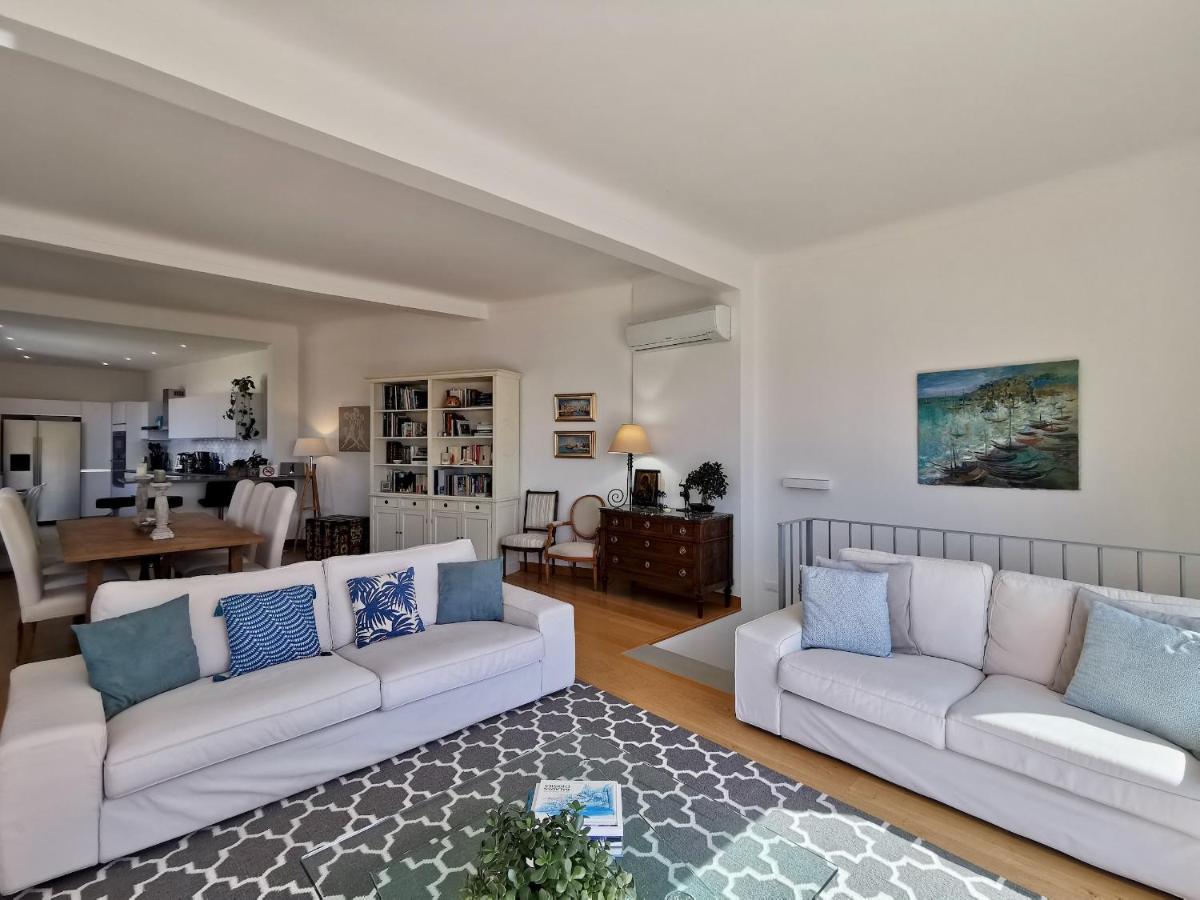 Villa Rose By Guys