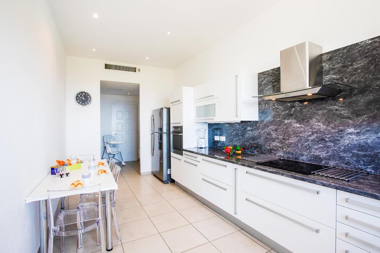 Vinaigrier Hills Vi3086 By Riviera Homes Pousada