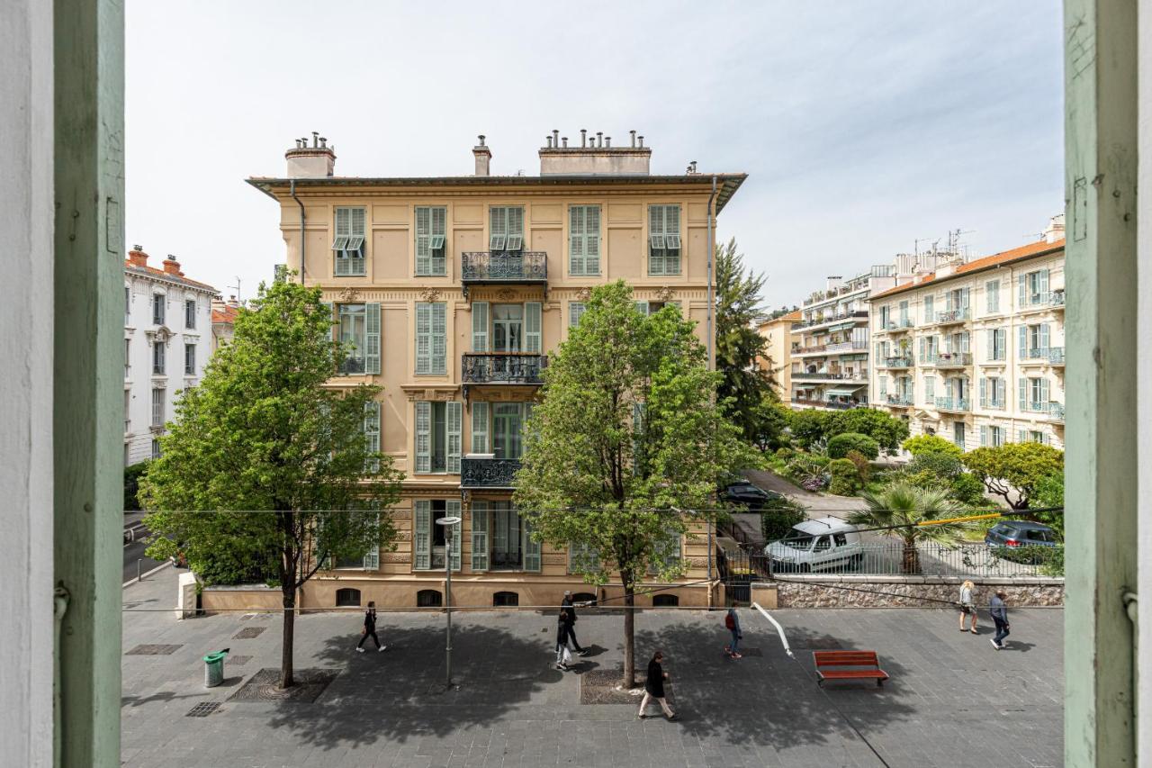 Apartment Large 3 Bdr Center Nice