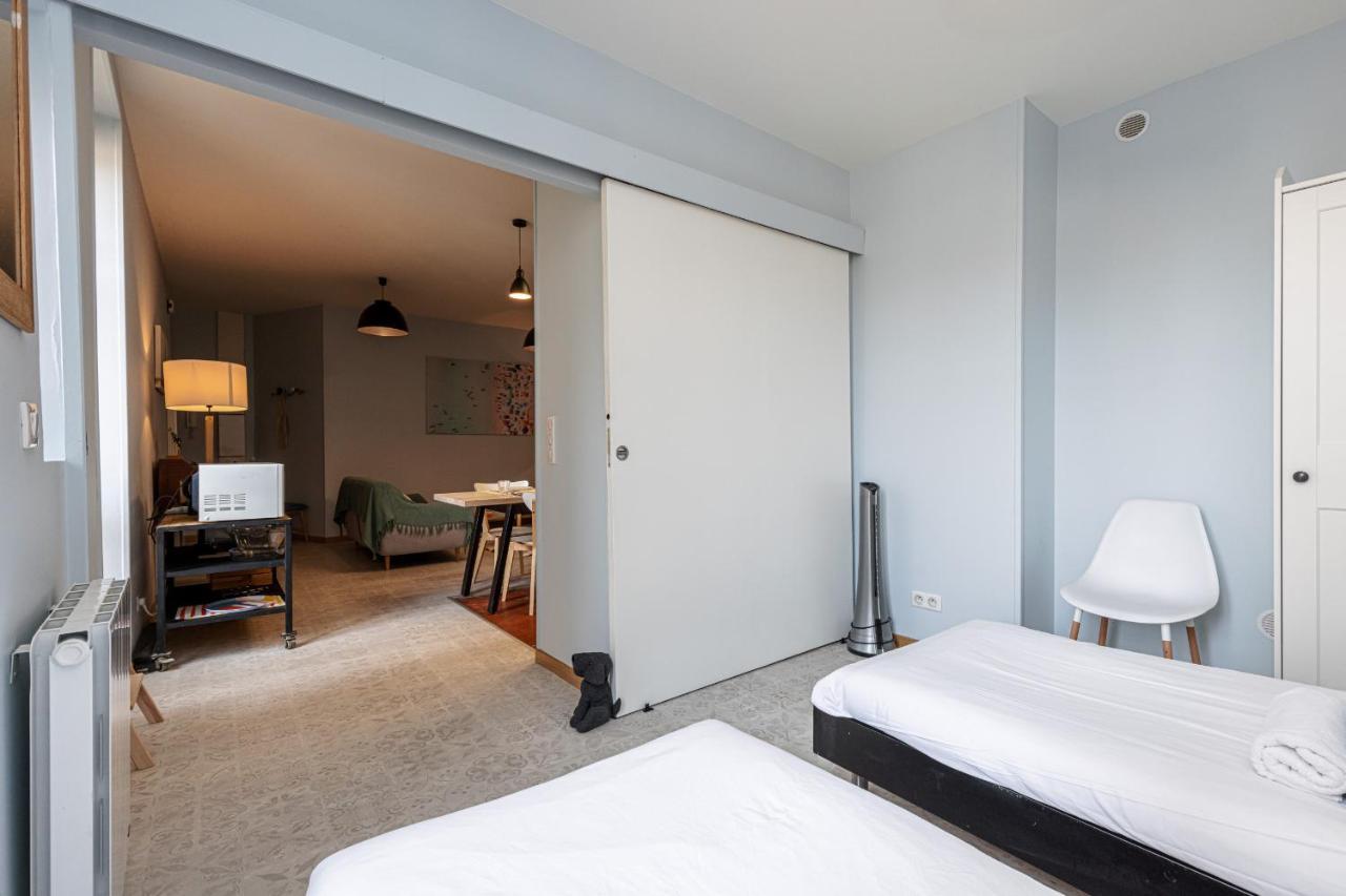Apartment Large 3 Bdr Center Nice