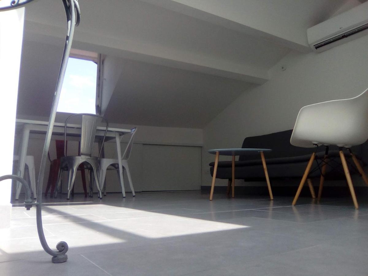 3p Massena Old Last Stage Apartment *