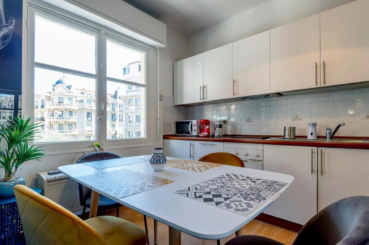Situe A Deux Pas De La Apartamento Nice