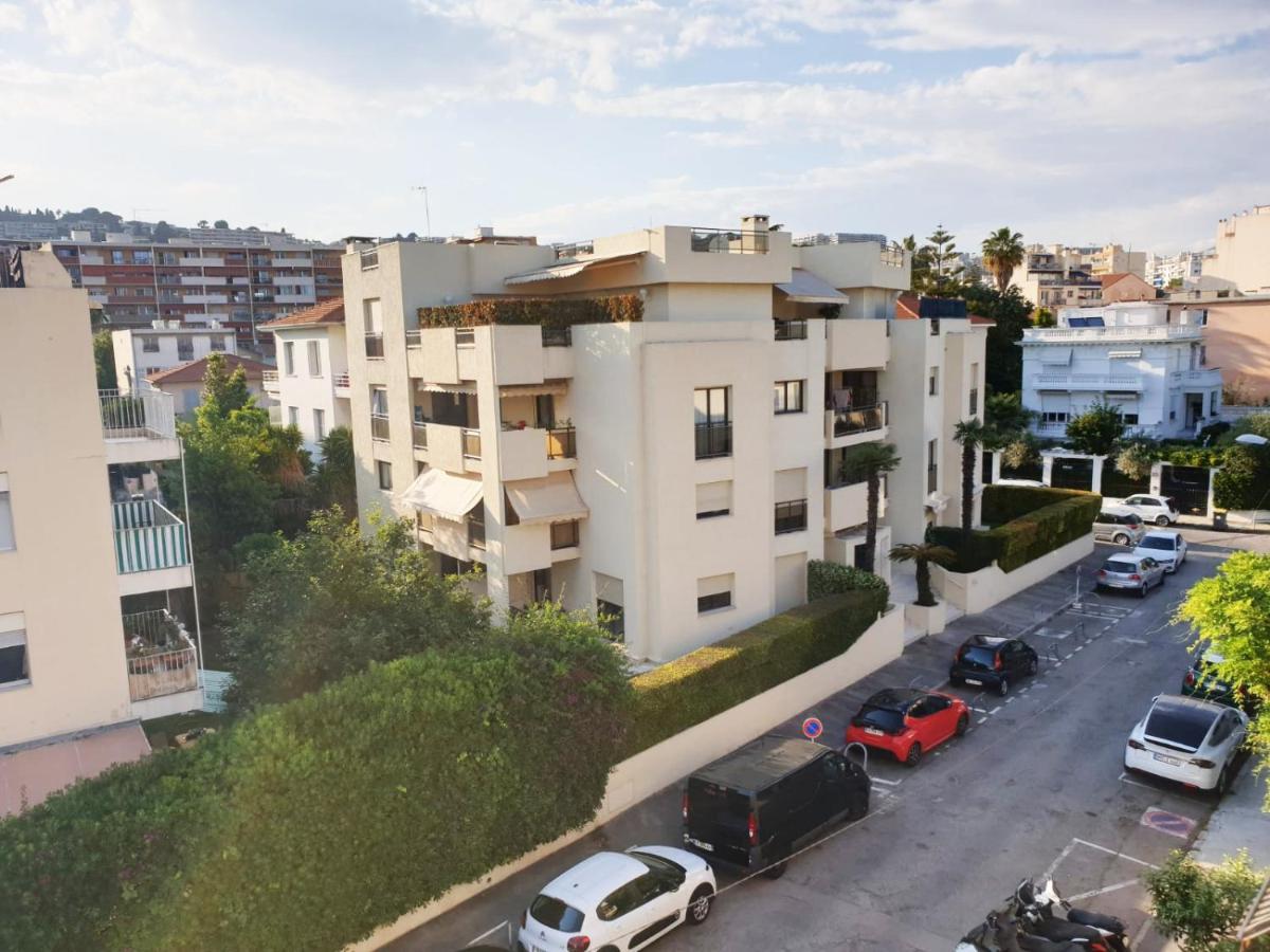 Beautiful T1 With Sea View Apartment *