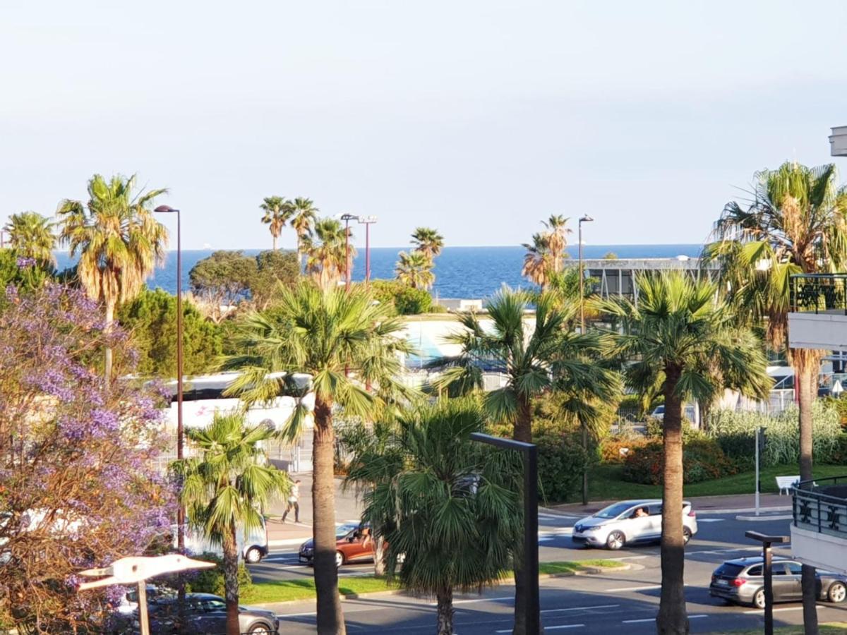 Beautiful T1 With Sea View Apartment