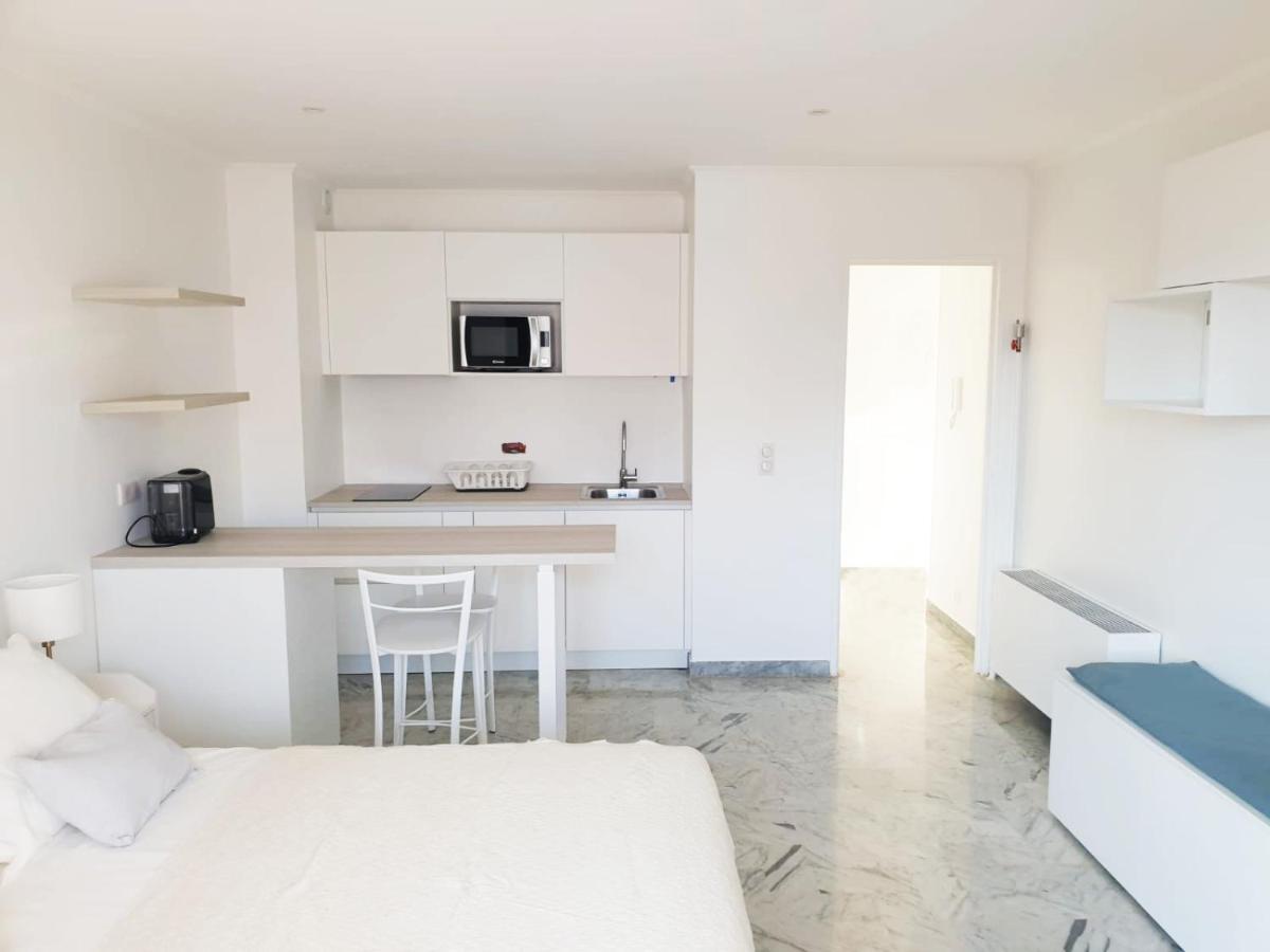 Beautiful T1 With Sea View *