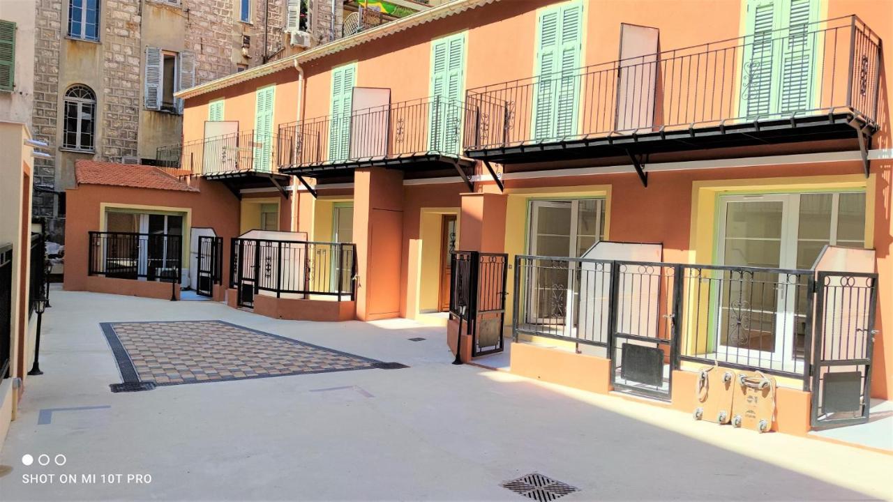 Apartment Delille Centre 19 *