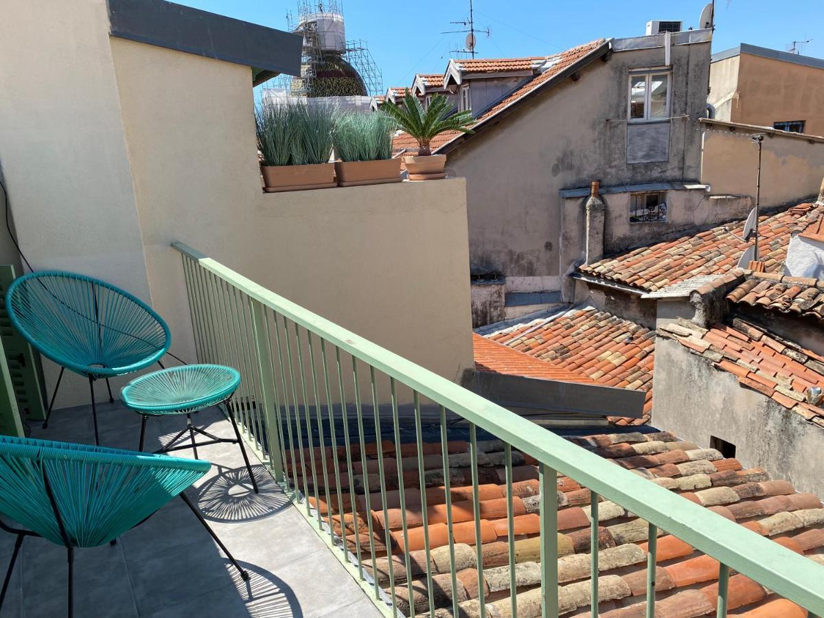 Cozy With Terrace - Old Town Nice