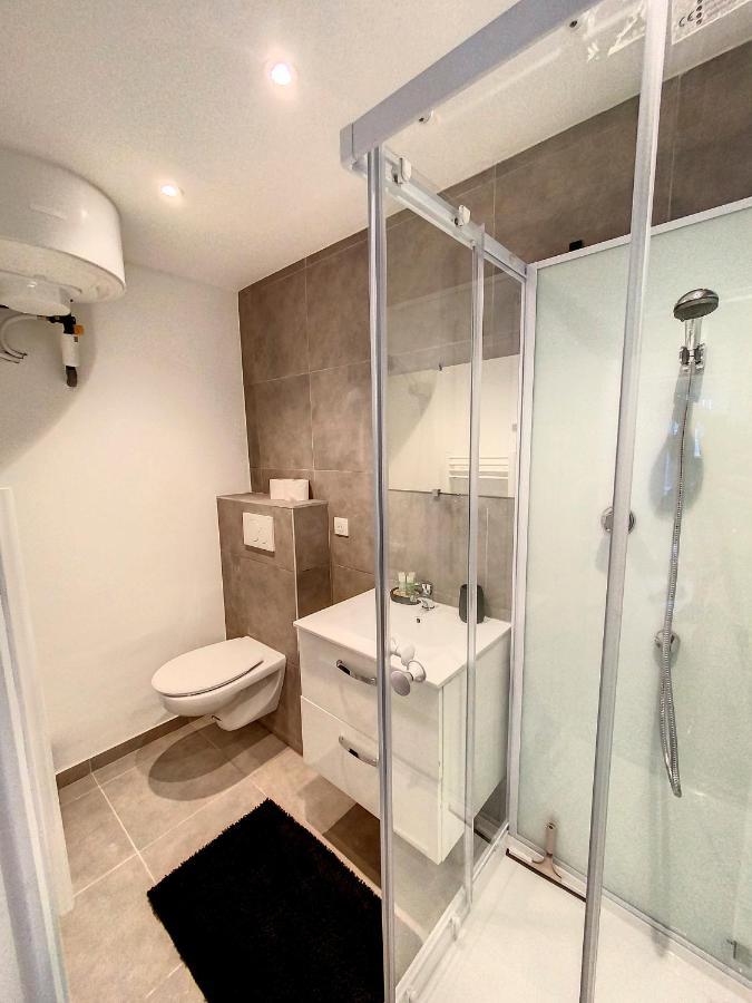 Apartment Studio A 100 M De La Mer Nice
