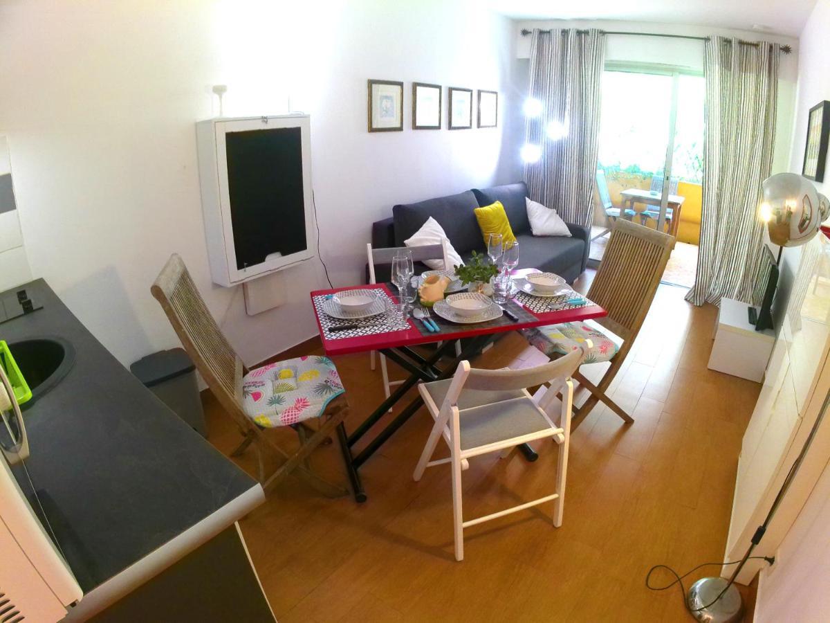 25 Joseph Giordan Apartment Nice