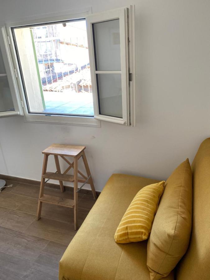 Cozy With Terrace - Old Town