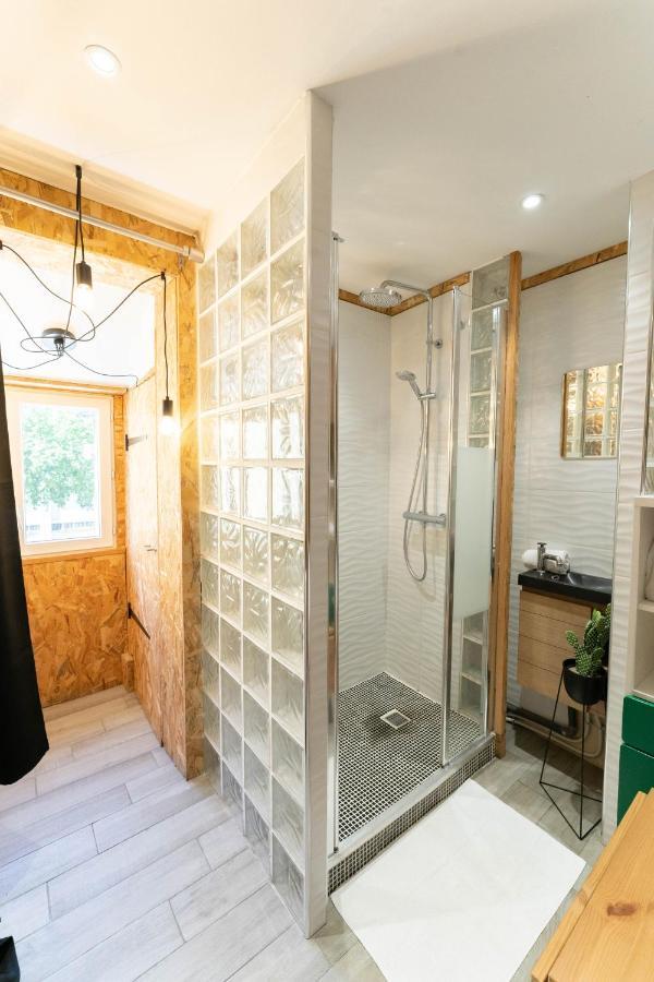 Studio Near Old - Atypical - Tram At 10 M Apartment