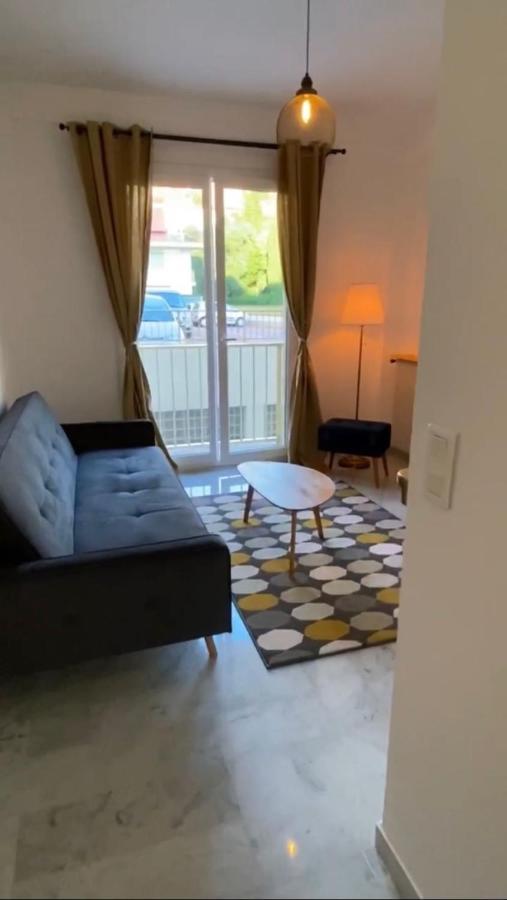 Entier. Riquier Nice