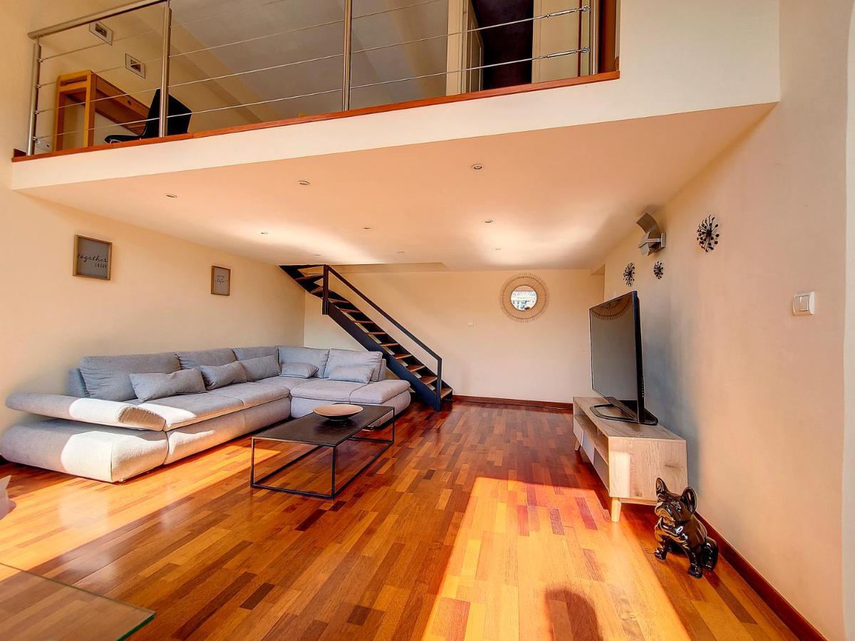 Loft Sur Le Port De