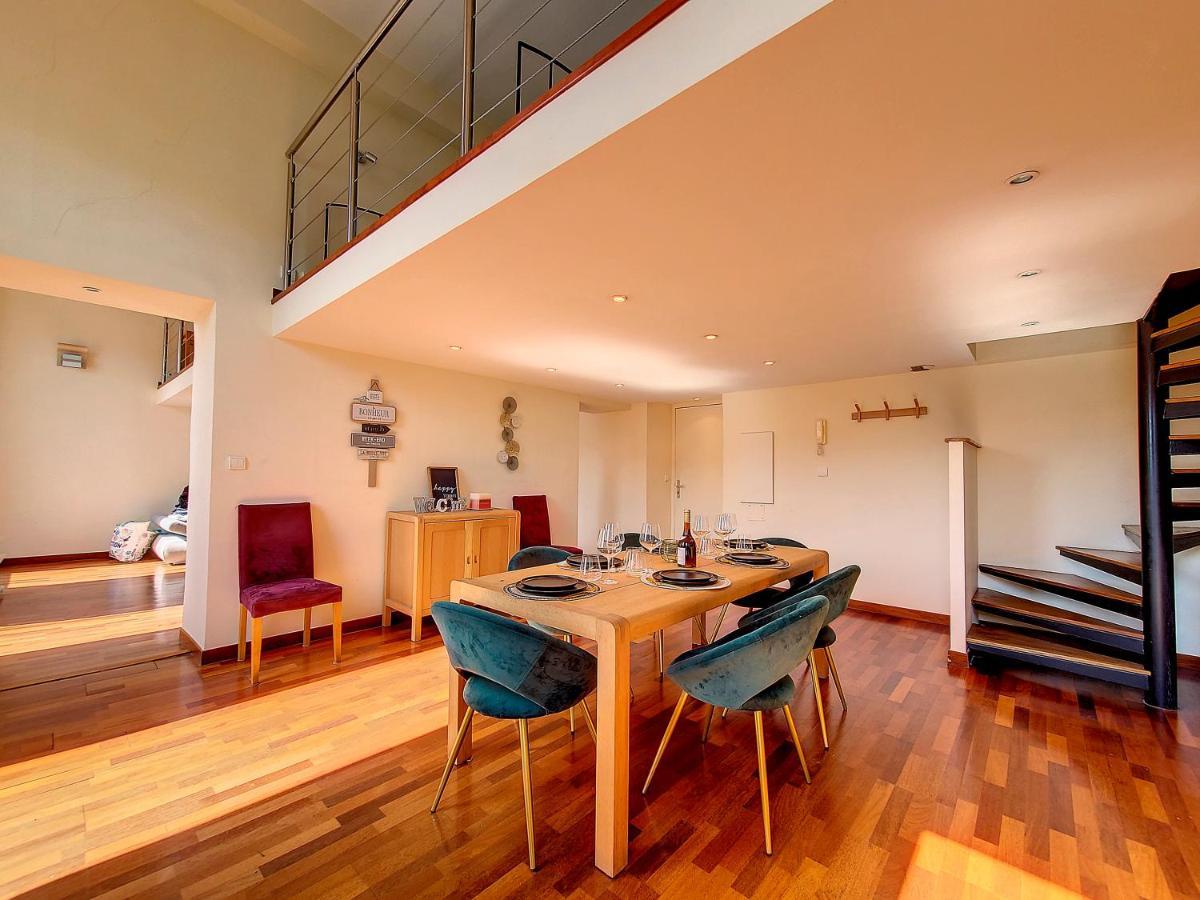 Loft Sur Le Port De *