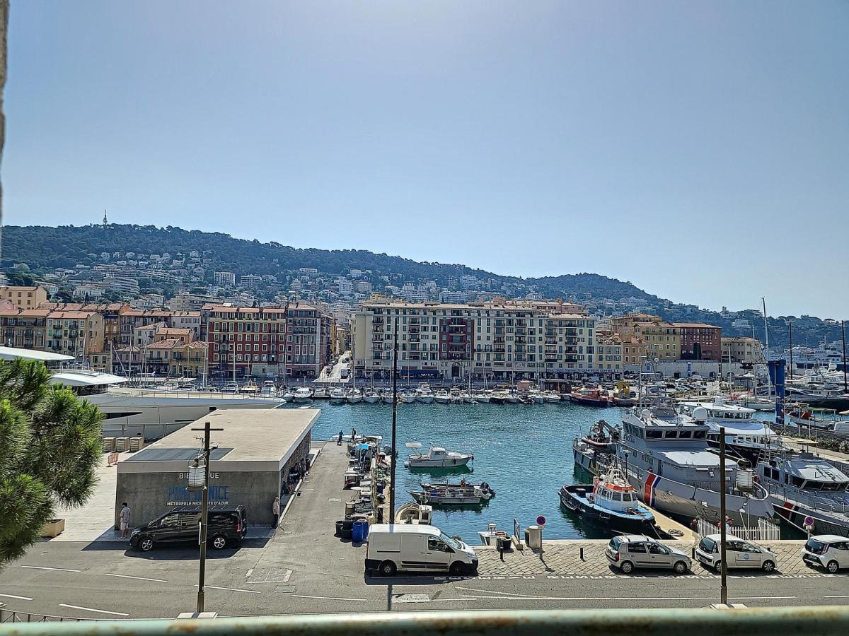 Apartment Loft Sur Le Port De