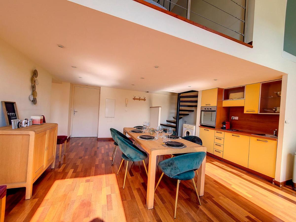 Apartment Loft Sur Le Port De