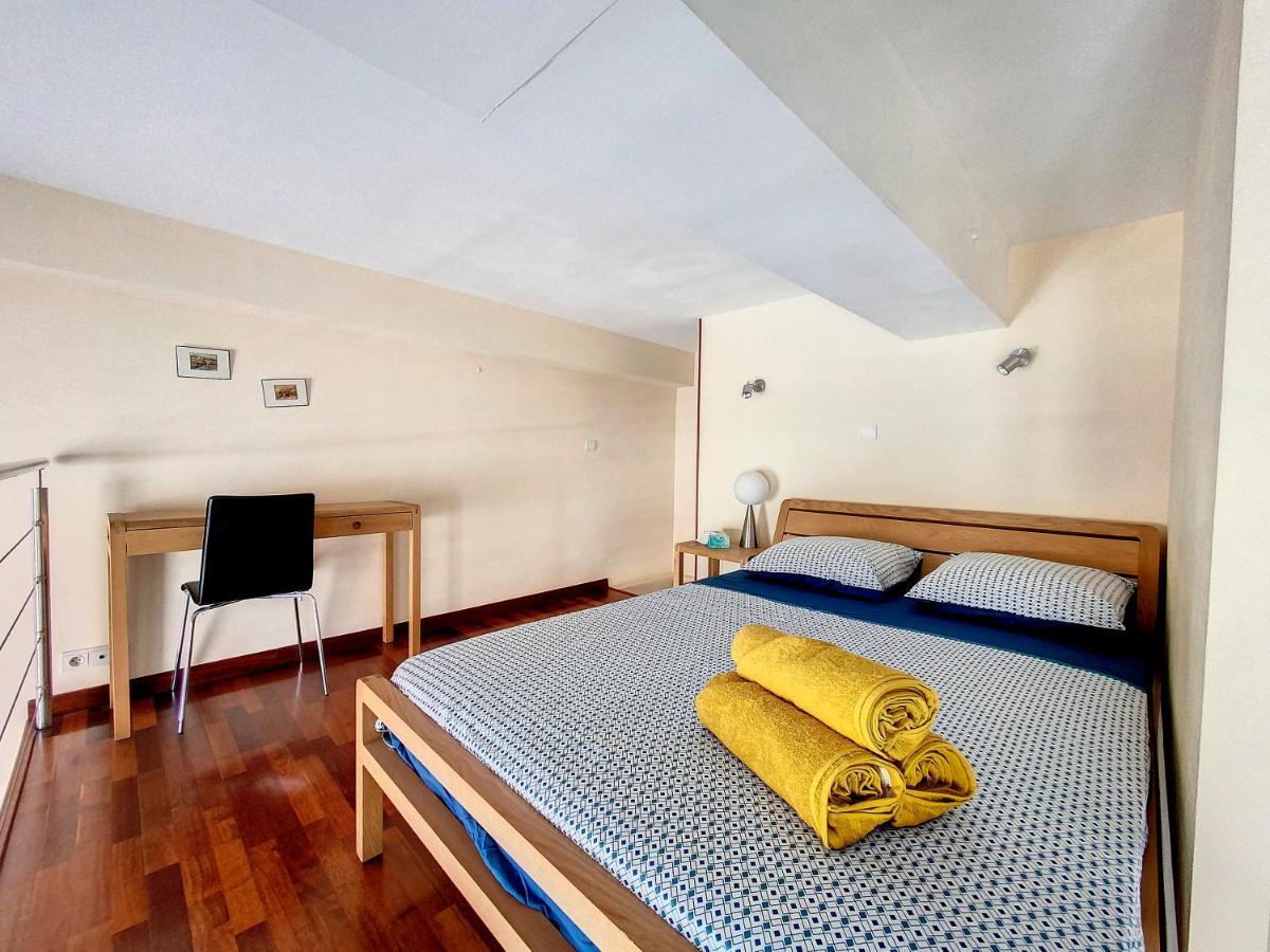 Loft Sur Le Port De *