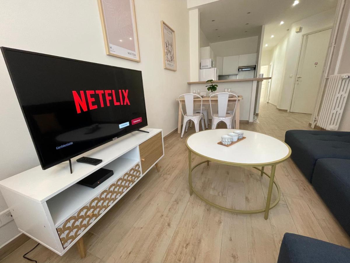 Appartement Renting - Penchienatti - Spacious - 2 Bedrooms - King Bed - View Heart Of