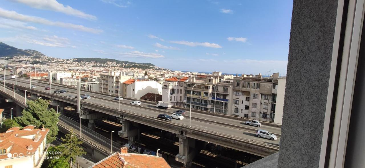 Studio Grosso Apartamento