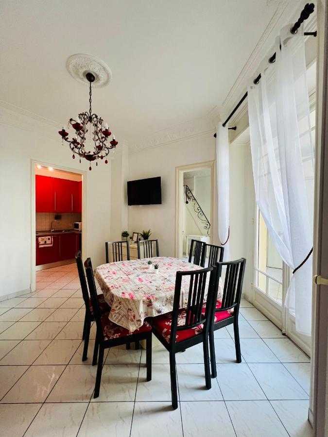 L'imperator - Prive 4 A 6 Couchages Apartment *