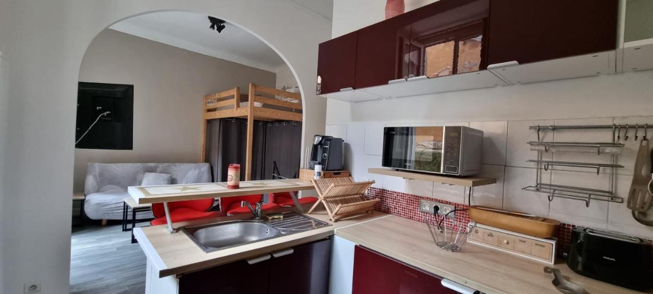 Charming 40 M Center Apartment Nice