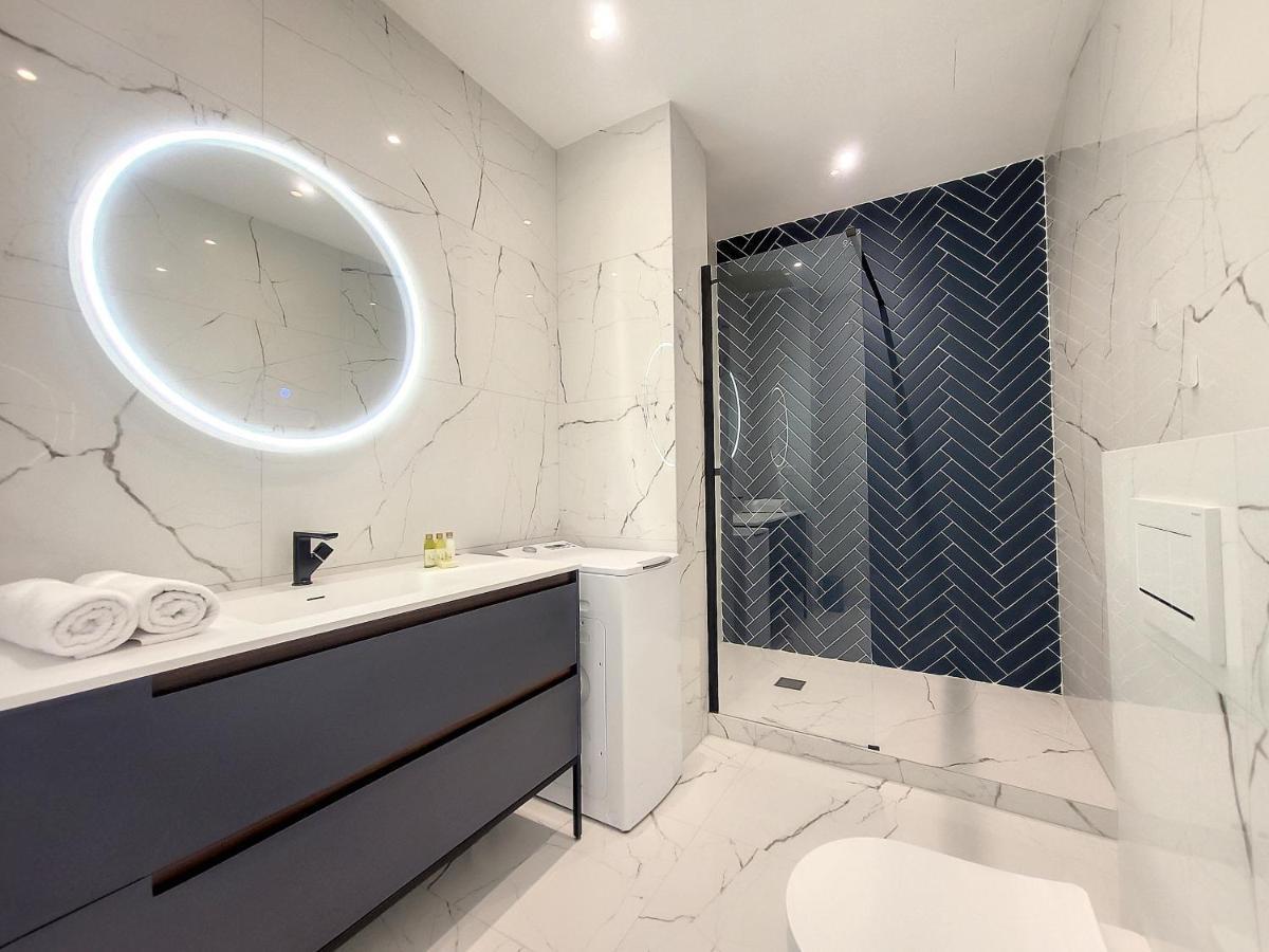 Nestor&jeeves - Standing Baquis - - Close Sea * Nice