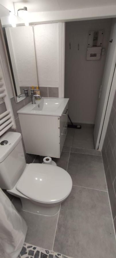 S4 Apartment *