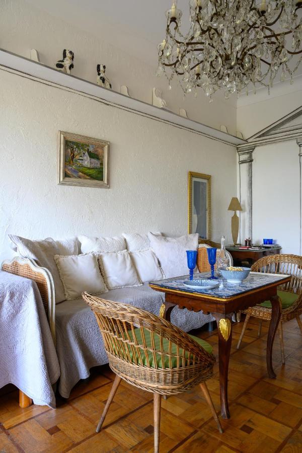 Appartement Sea Front Flat Promenade Des With Garden