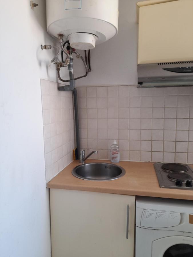 Studette Charlot Centre - 11 Rue Paradis Apartment