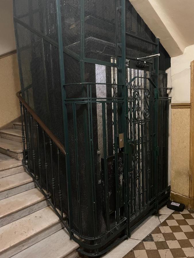 Apartment Cosy Cocoon Place Massena Nice