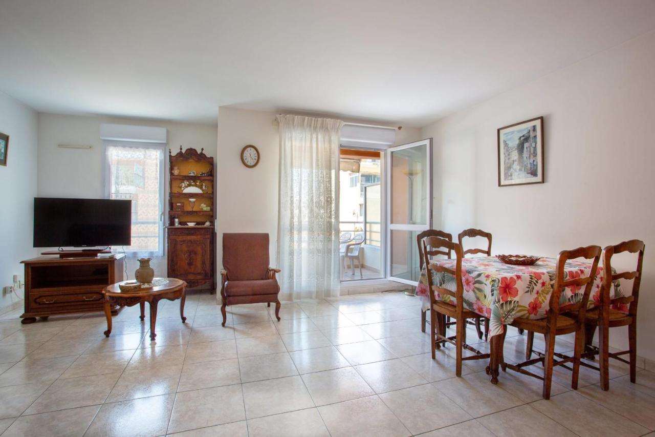 With Sea View With Two Bedrooms Apartment *