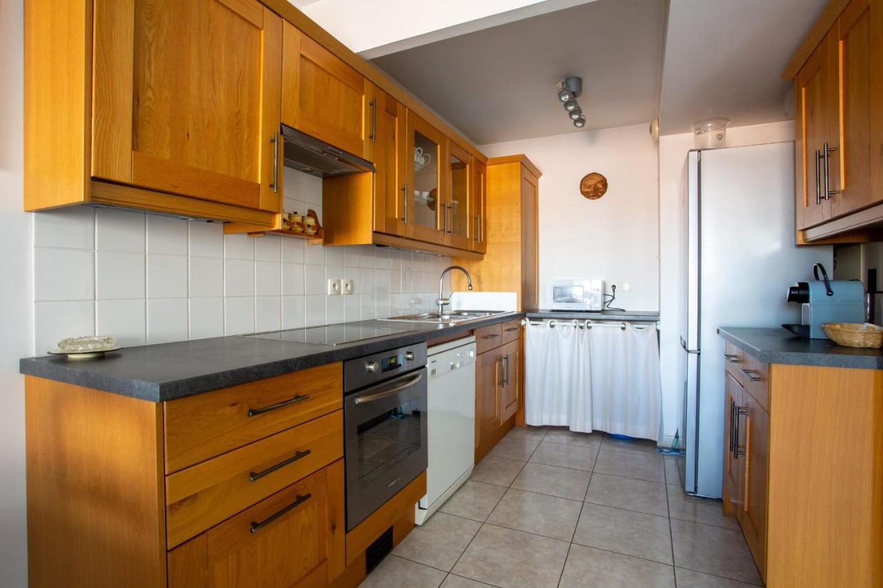 With Sea View With Two Bedrooms Apartment