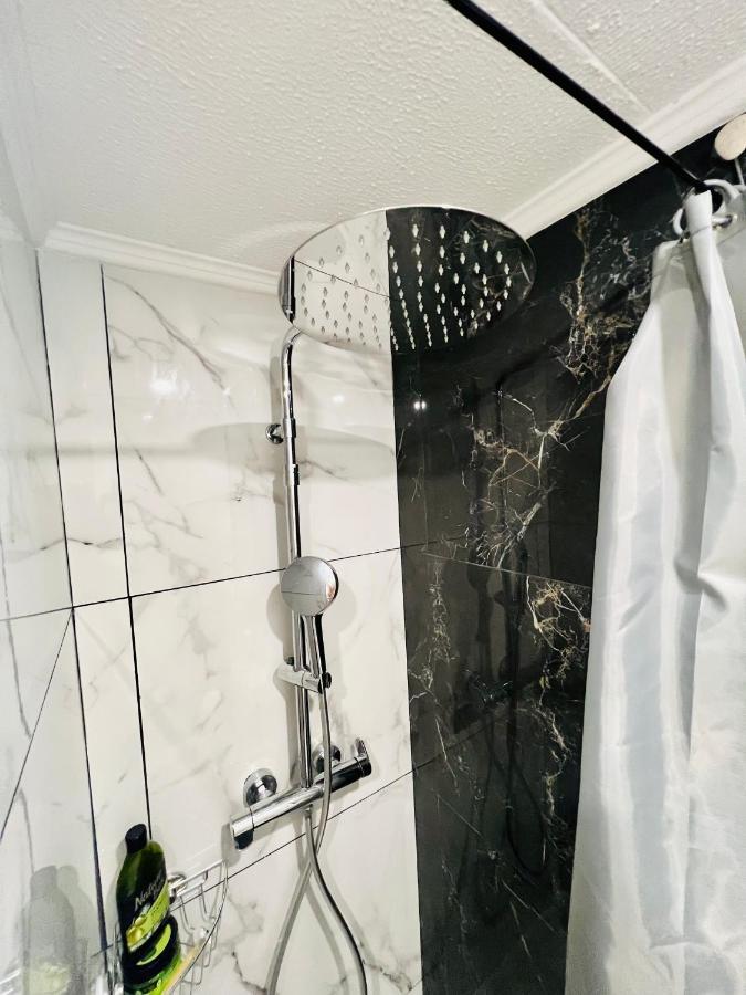 - 100m Plage- Negresco - Ideal Couple Apartment *