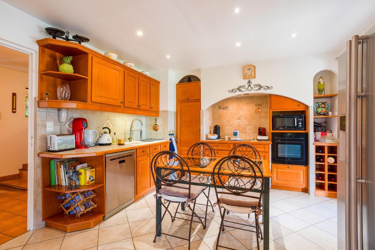 Escalinada Vi4310 By Riviera Homes Villa