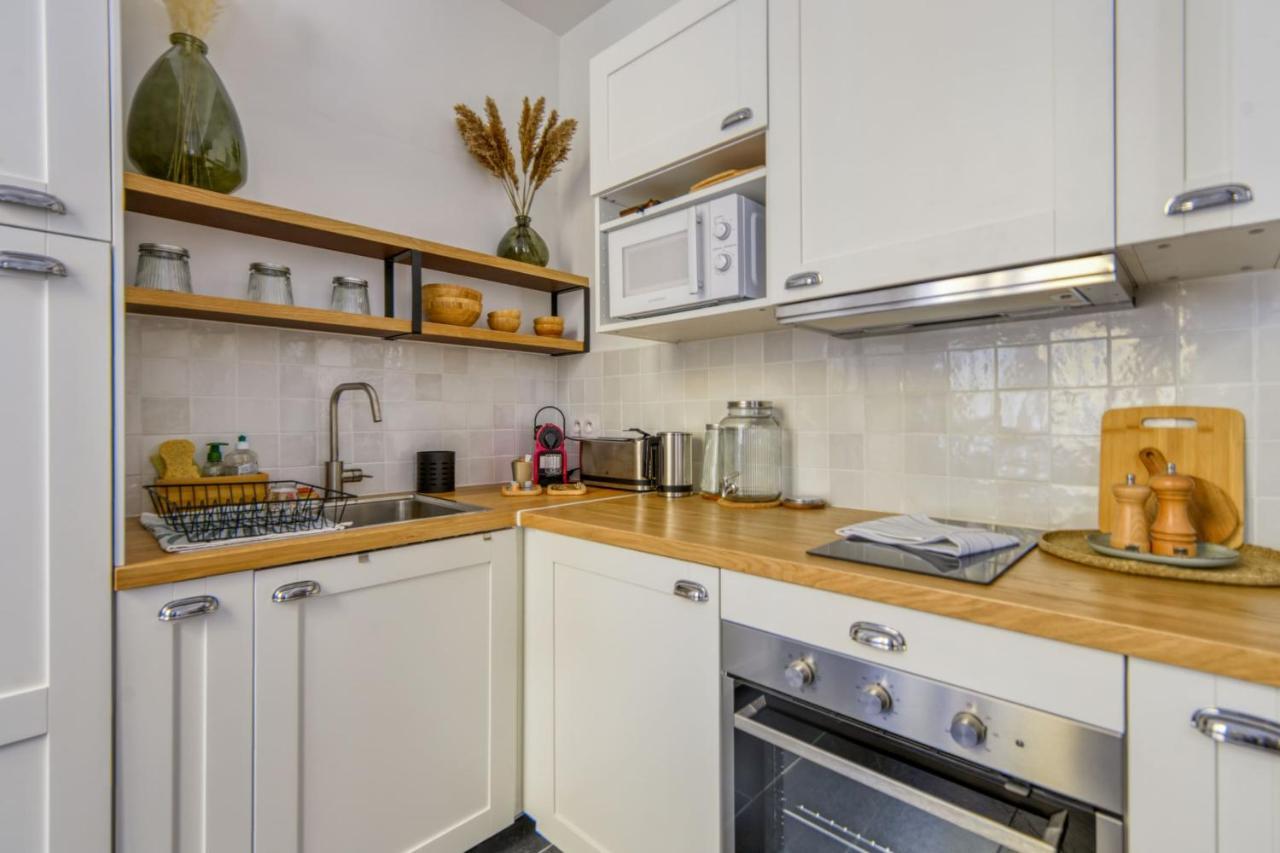 Apartment Wonderful In The Heart Of The Old Town - - Welkeys *