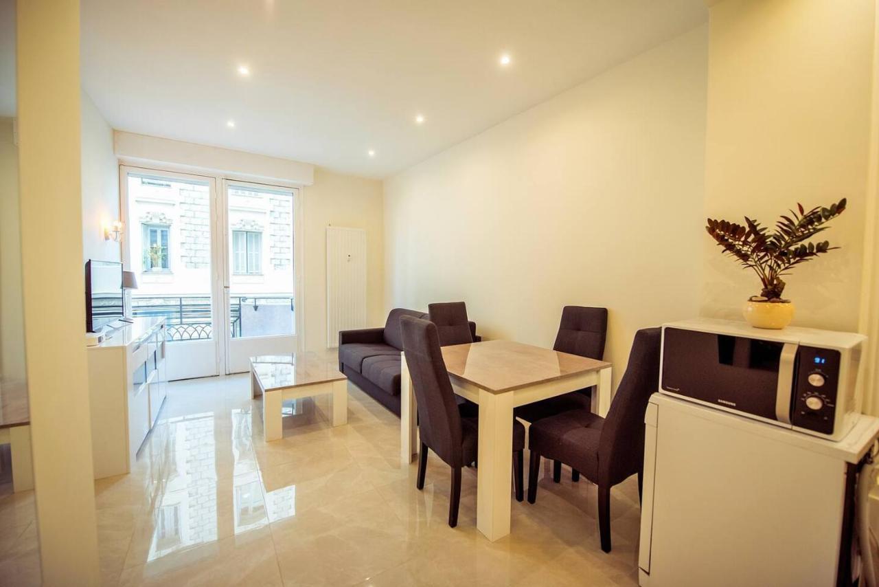 новая 3-комнатная на 2й линии от моря. * Nice