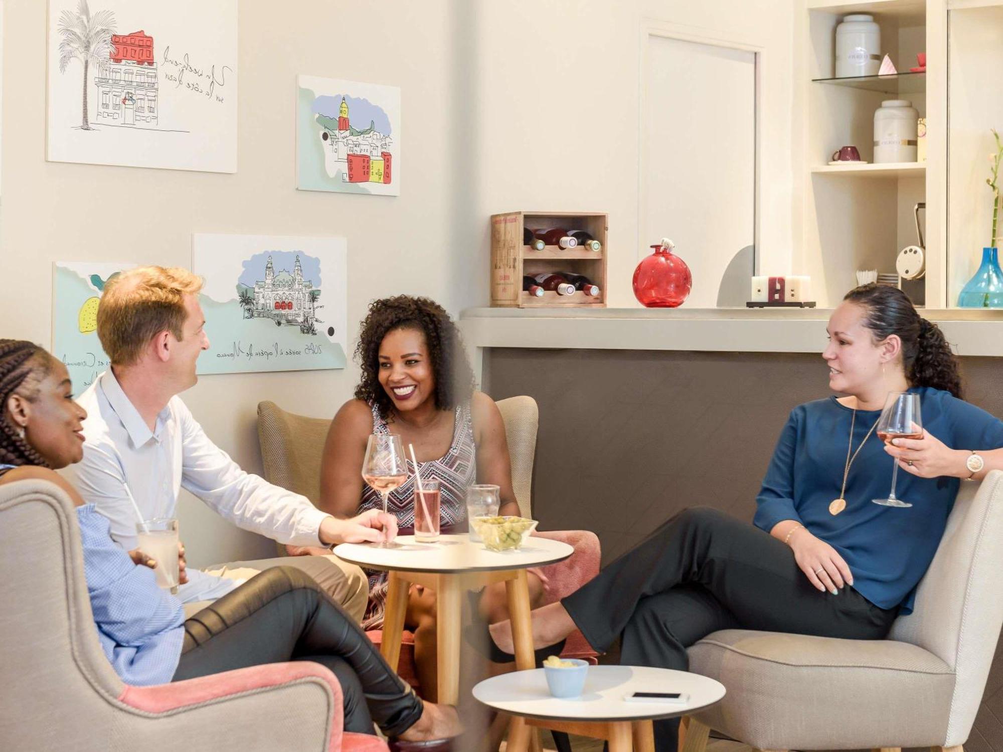 Hotel Mercure Marche Aux Fleurs Nice