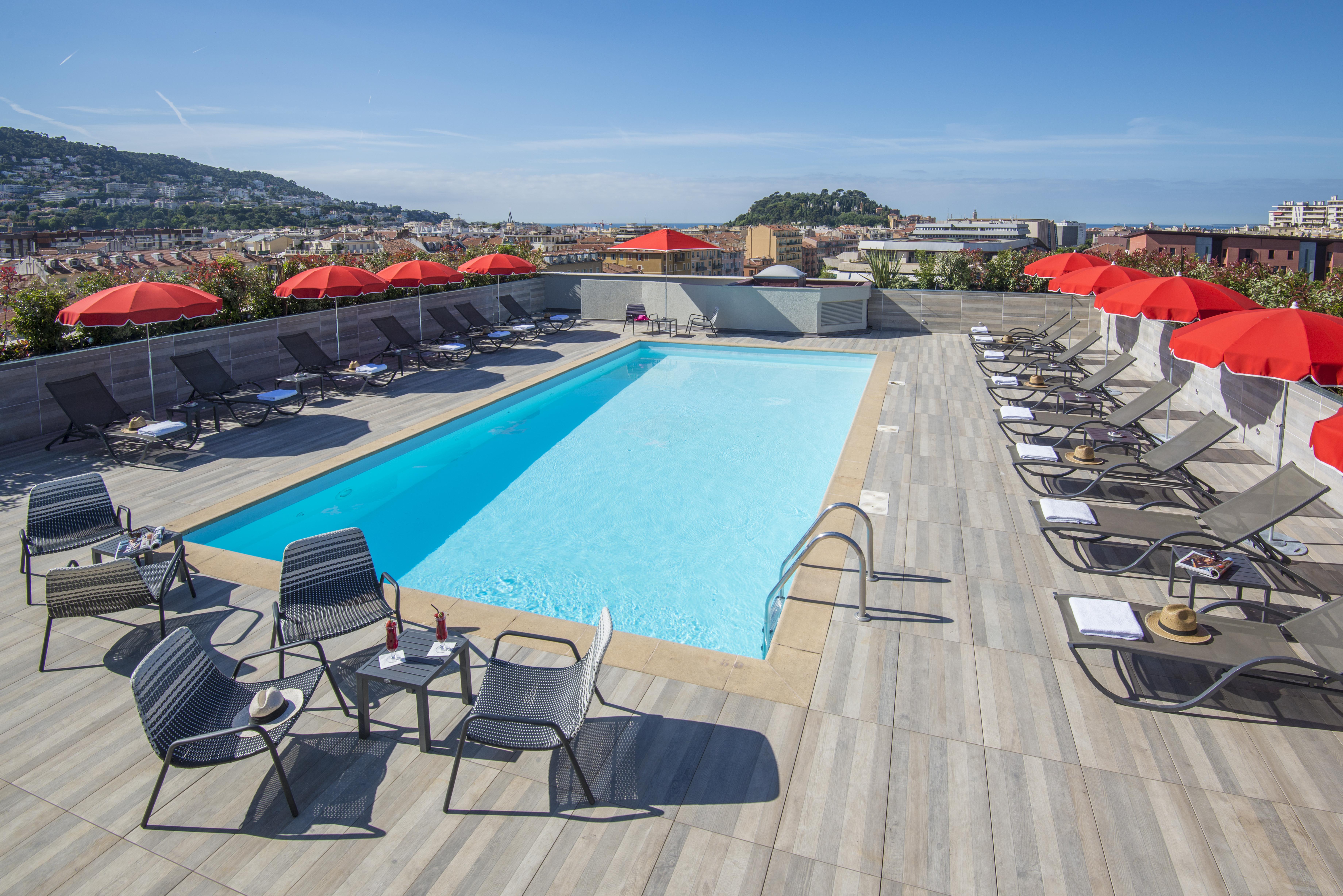 Novotel Centre Vieux 4*