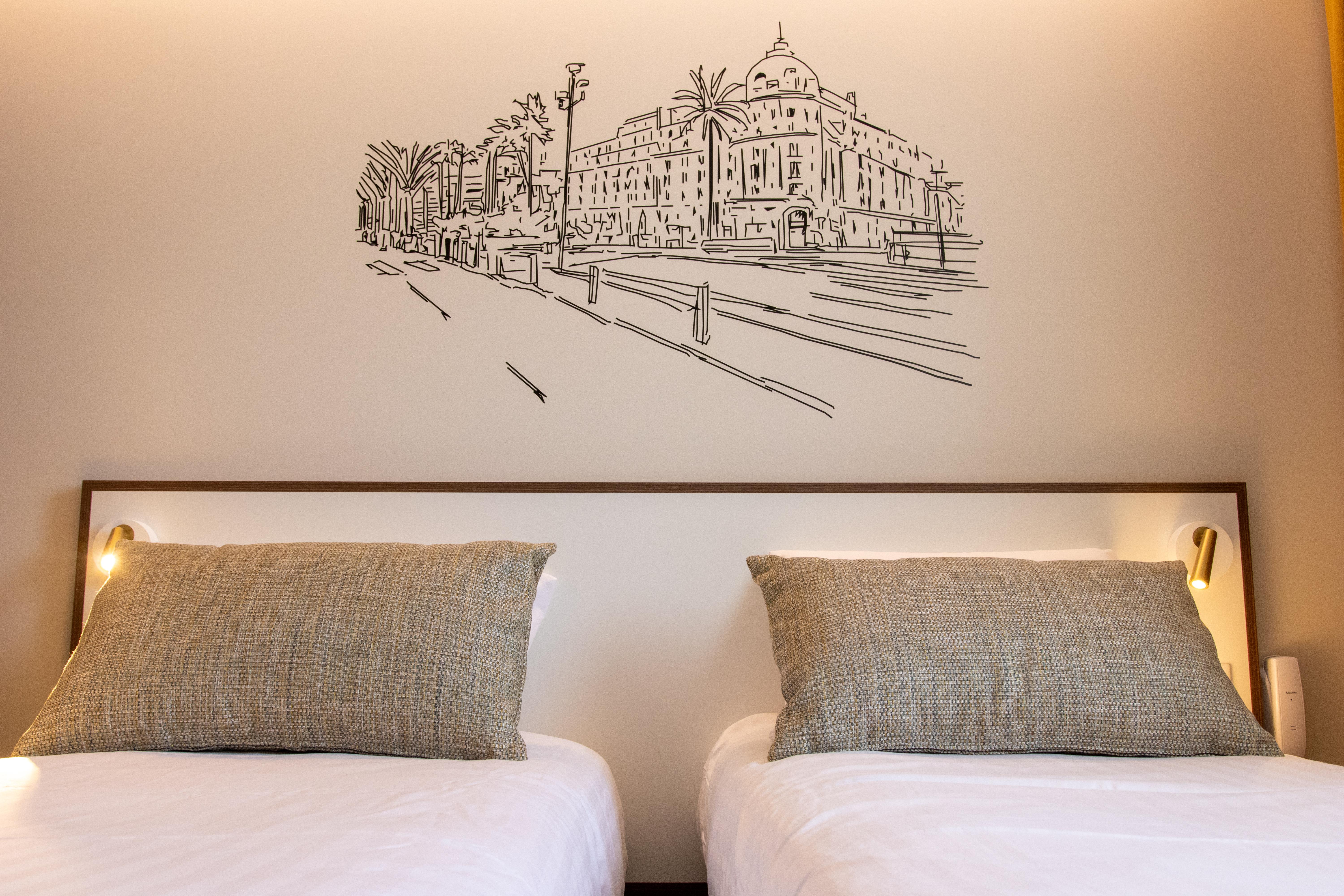 Du Pin Port Hotel 3*