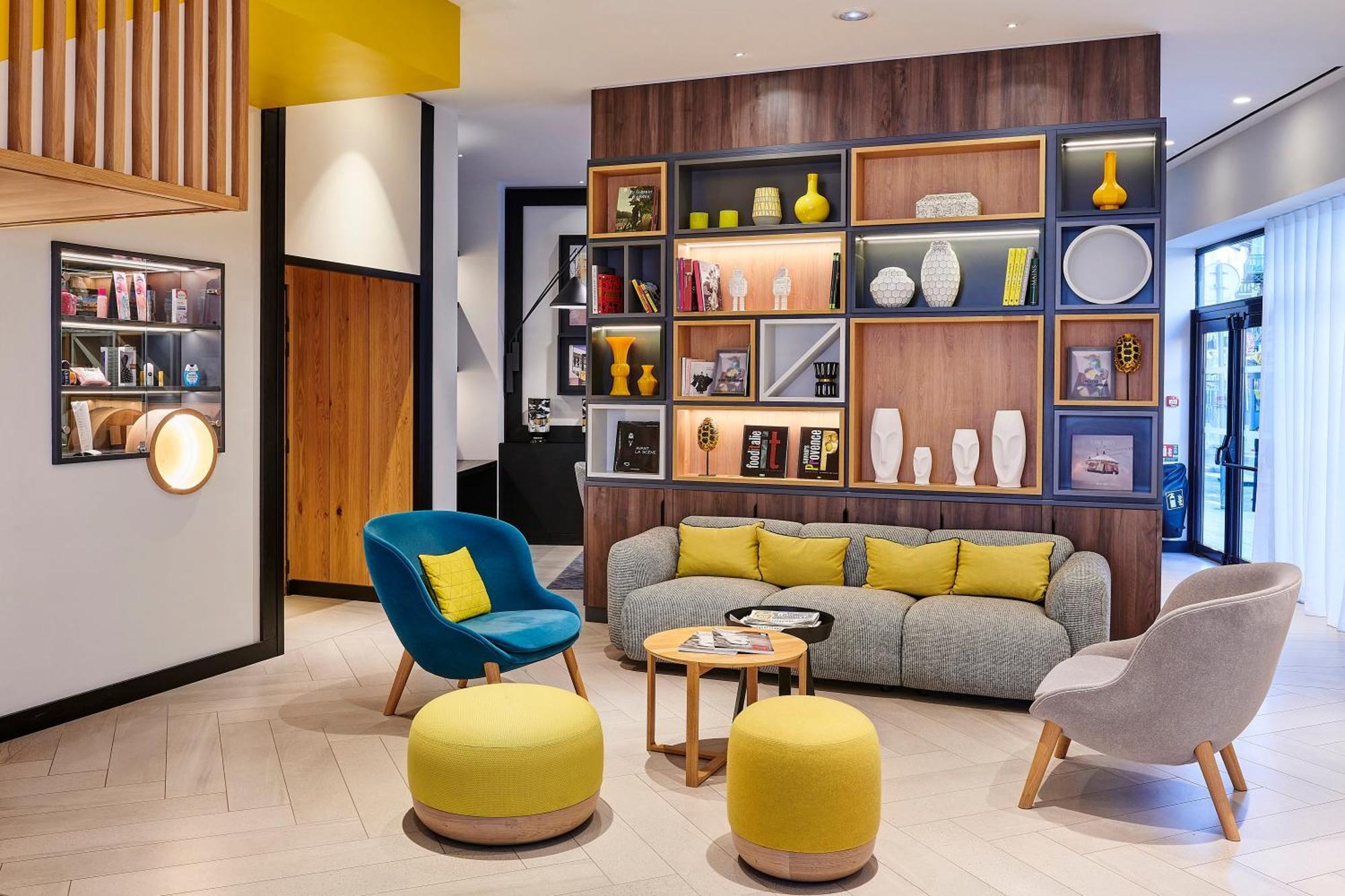 Hotel By Ihg 4*