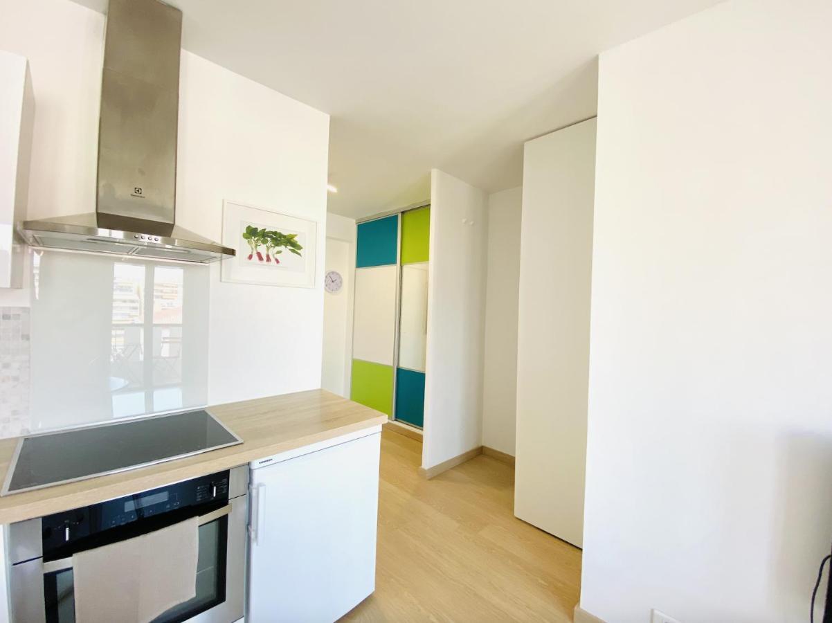 Comfortable Sea View *