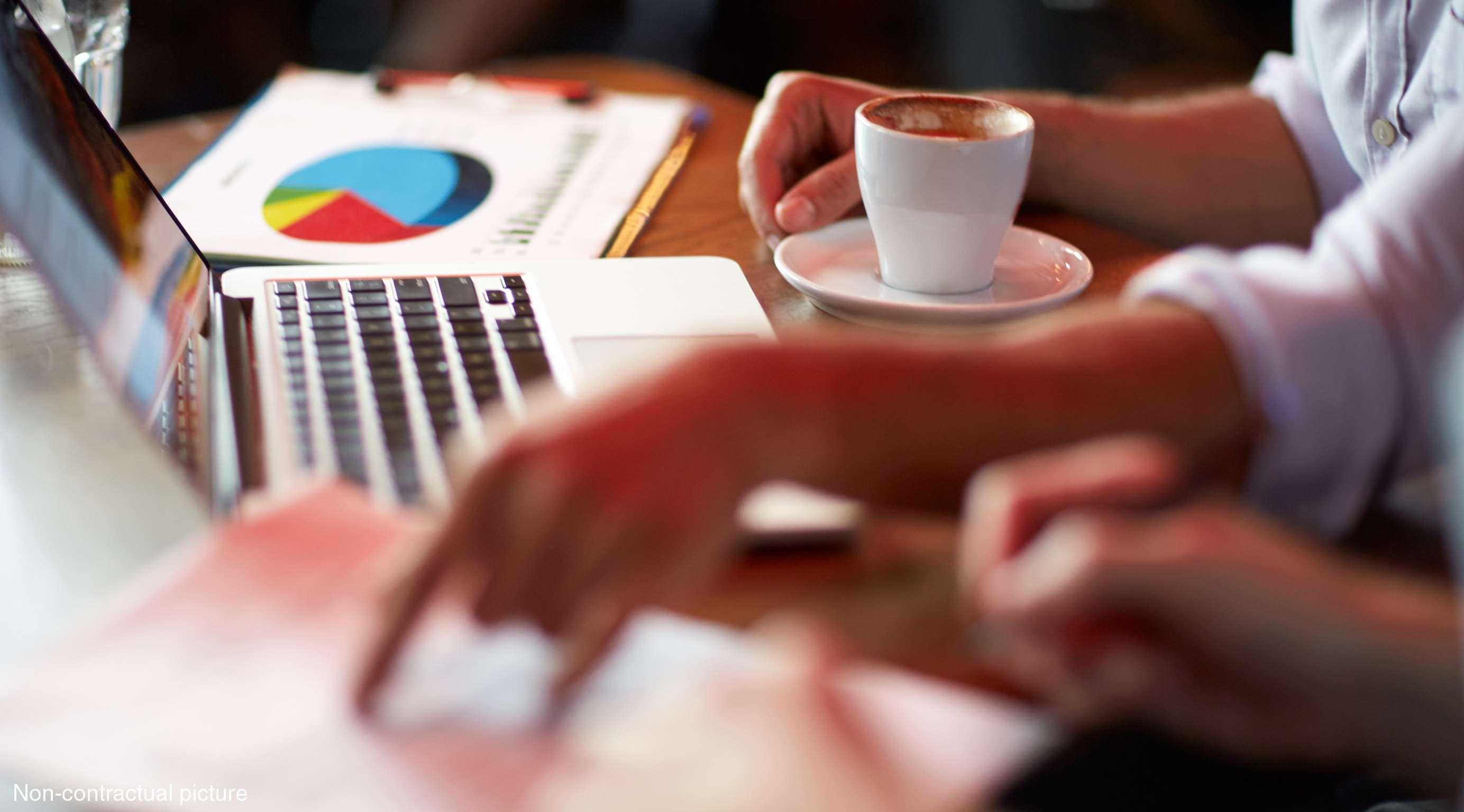 Hotel Campanile Prime - Airport